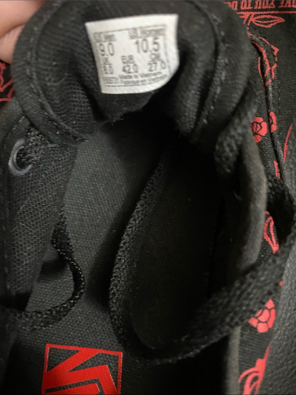 Vans Authentic “Love you to death” - Picture 7 of 7